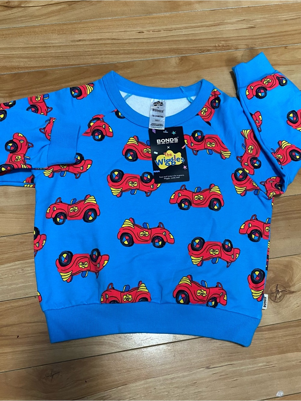 Bonds x Wiggles Sweater